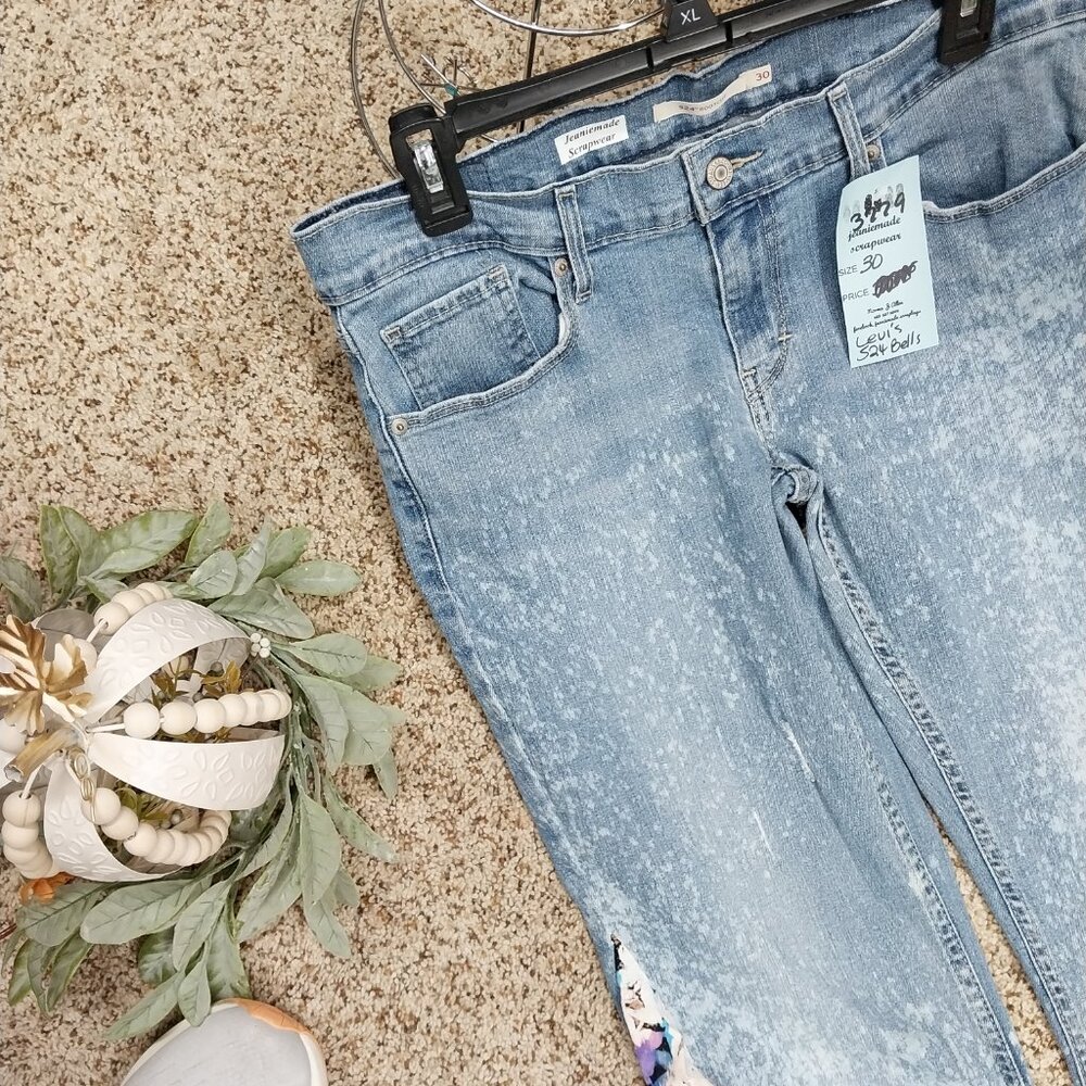 3779 Size 30 Levis 524 Upcycled Bleach Dyed Butterfly Print Bell-Bottoms. - Picture 5 of 8